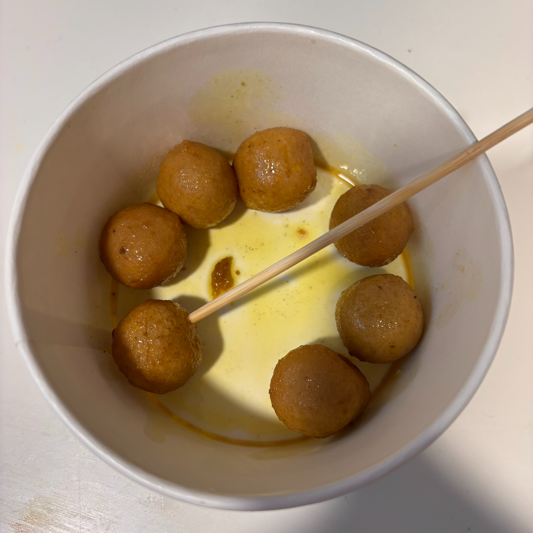 香港市民小吃——咖喱鱼蛋